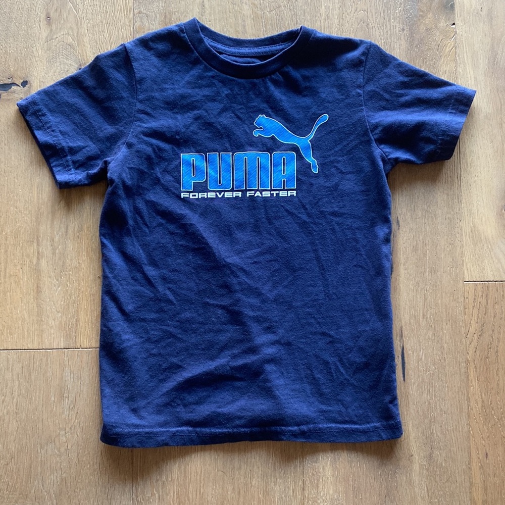 Puma tee size 8